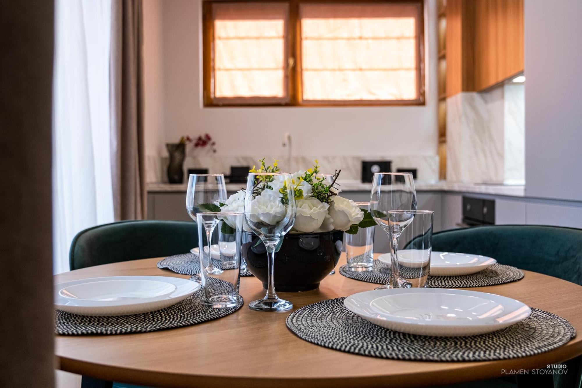 Perfect Stay Near Sea Garden Varna Bagian luar foto